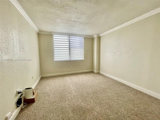 Building Photo - 2851 NE 183rd St