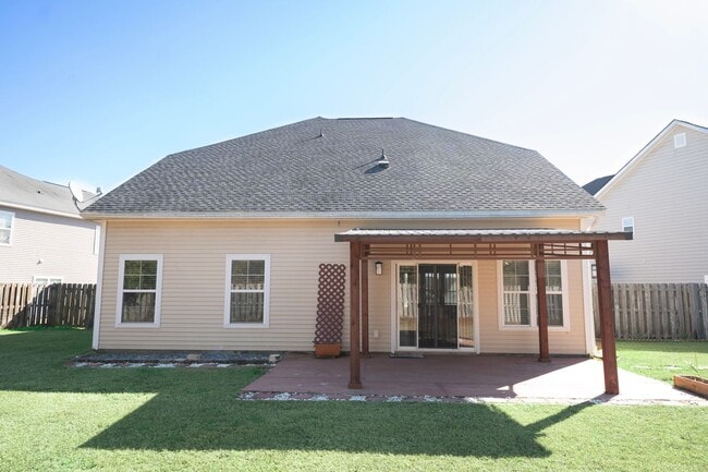 Building Photo - Available Now!