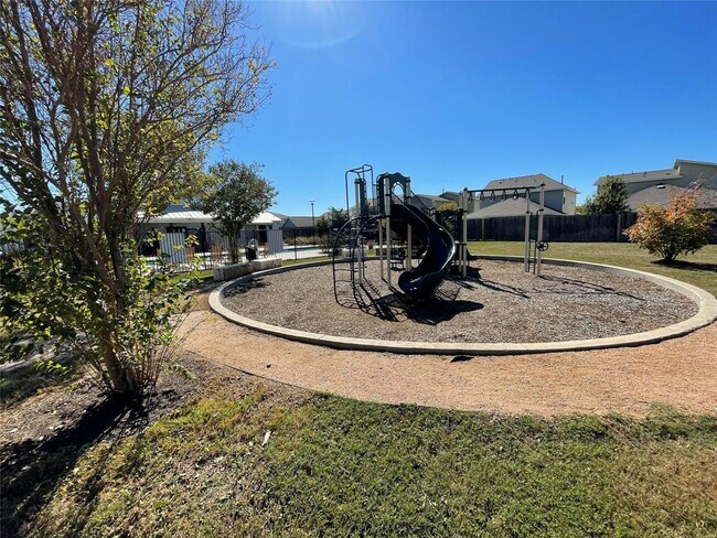 Building Photo - 8412 Cottage Rose Dr