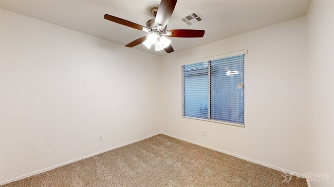 Building Photo - 44336 W McClelland Dr