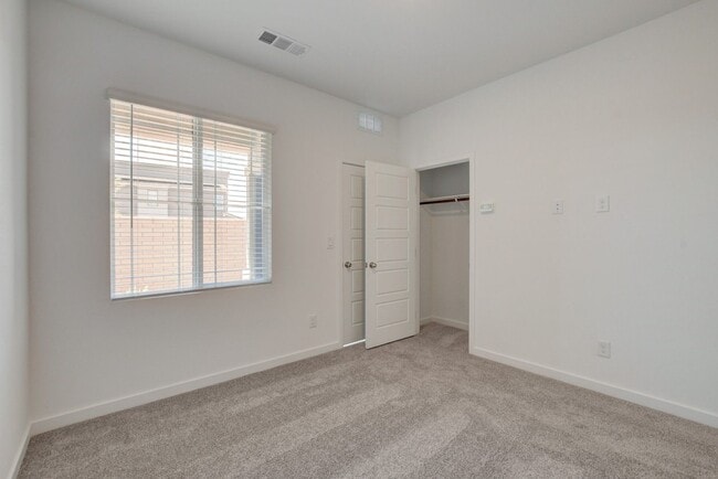 Building Photo - NEW NEXT GEN 4 Bedroom, 2 Story Home in CADENCE!
