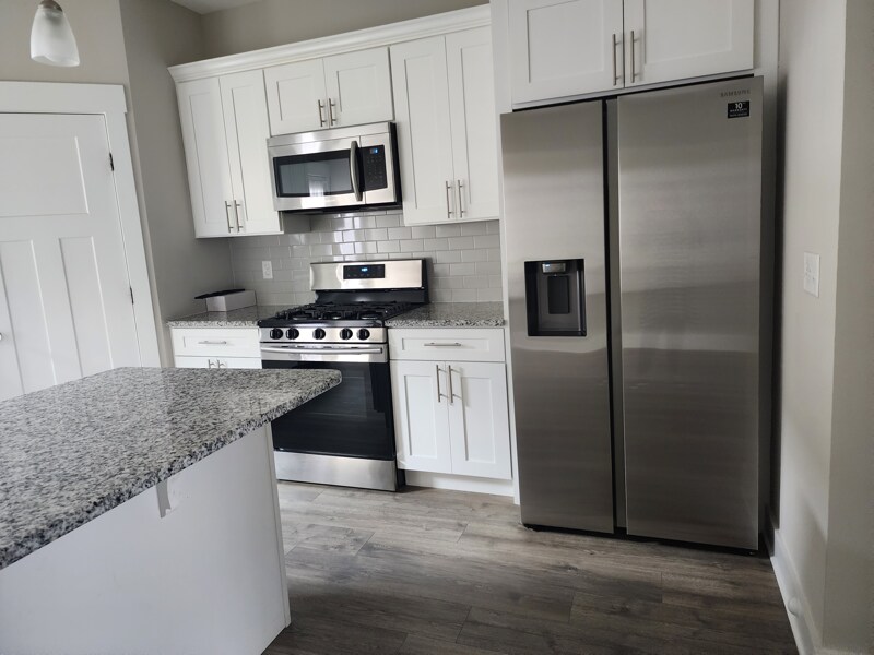 Building Photo - 1527 White Tip Ln