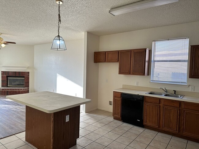 Building Photo - Nice one story home in Keller ISD.