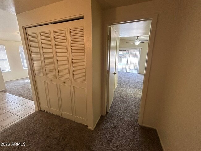 Building Photo - 2120 N Yucca Ct