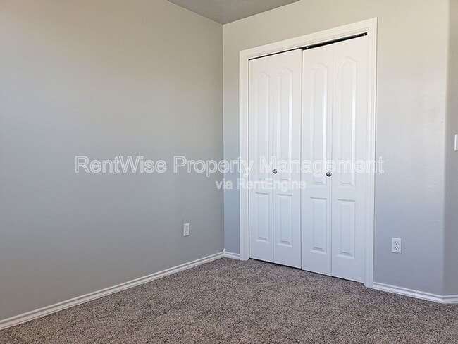 Building Photo - 5308 N Cortona Way