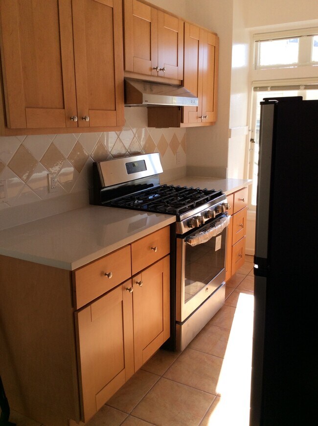 Building Photo - 3600 20th St