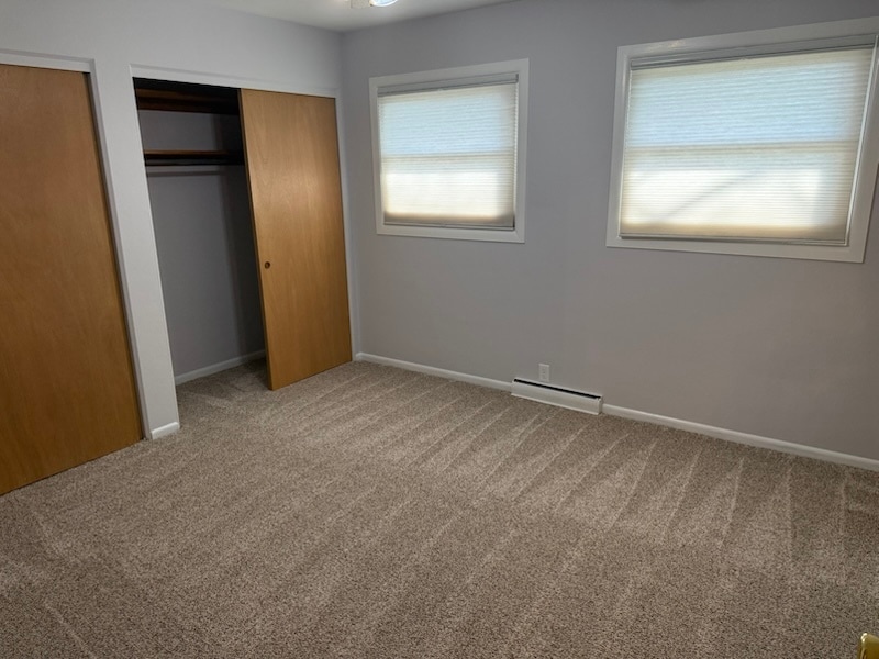 Building Photo - 1725 Elmwood Ln