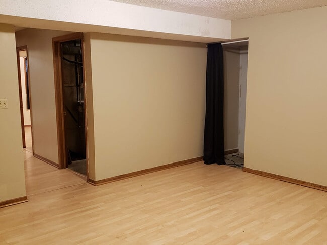 Building Photo - 4205 22nd Ave NW