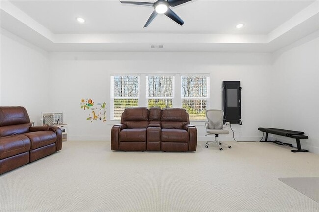 Building Photo - 415 Oakleigh Ave