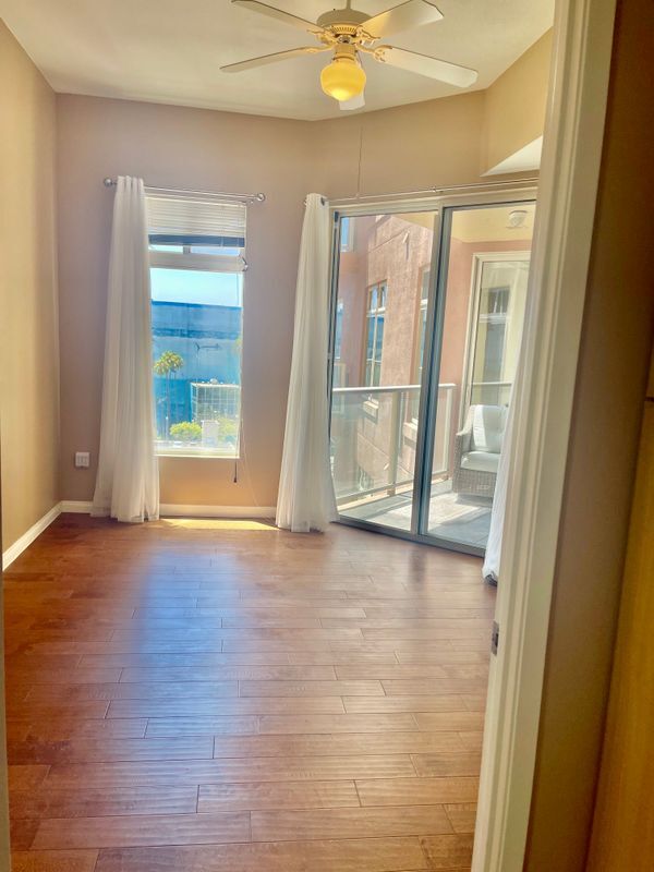 Building Photo - 388 E Ocean Blvd