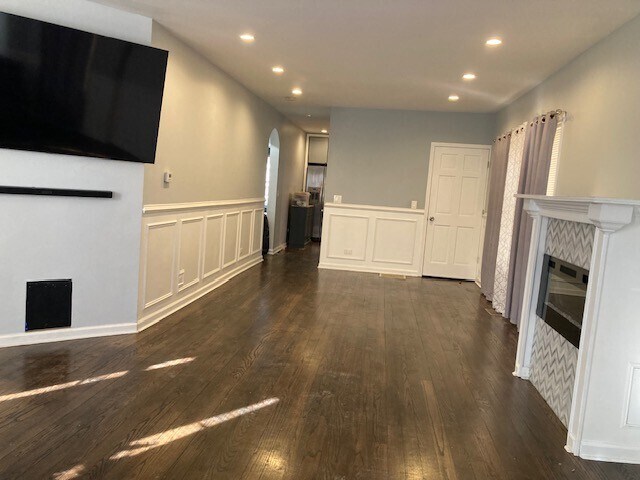 Building Photo - 4708 W 20th St