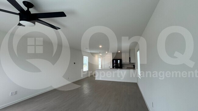 Building Photo - 6313 Kingfisher Wy