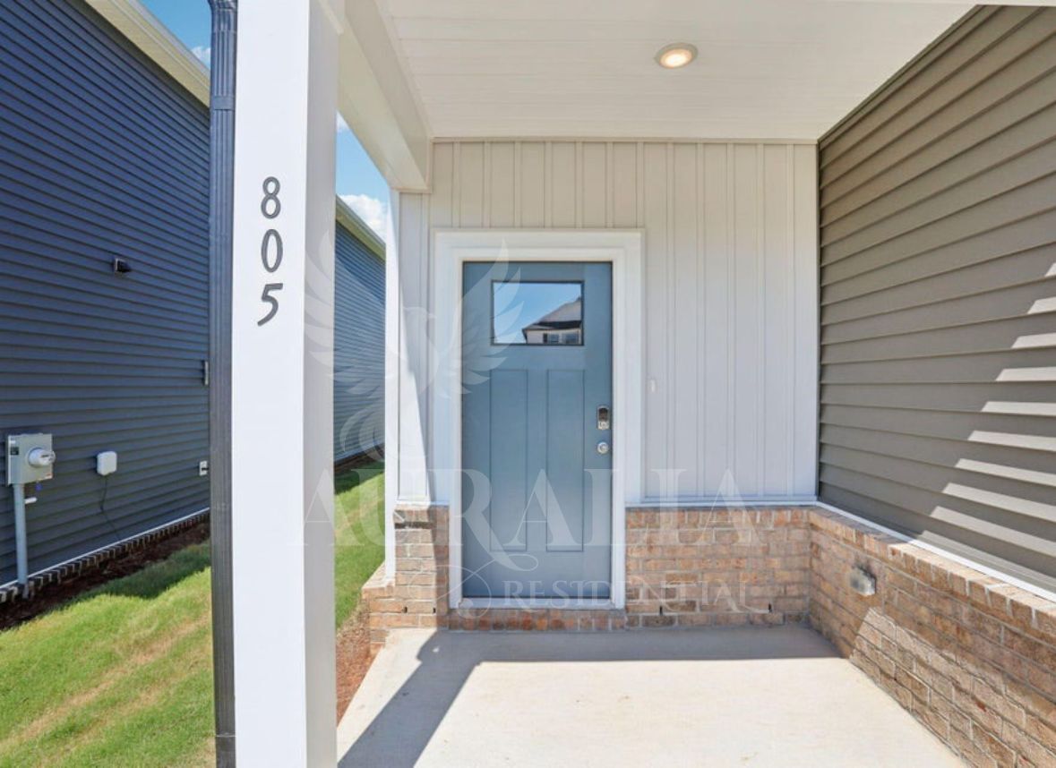 Building Photo - 805 Ottawa Dr