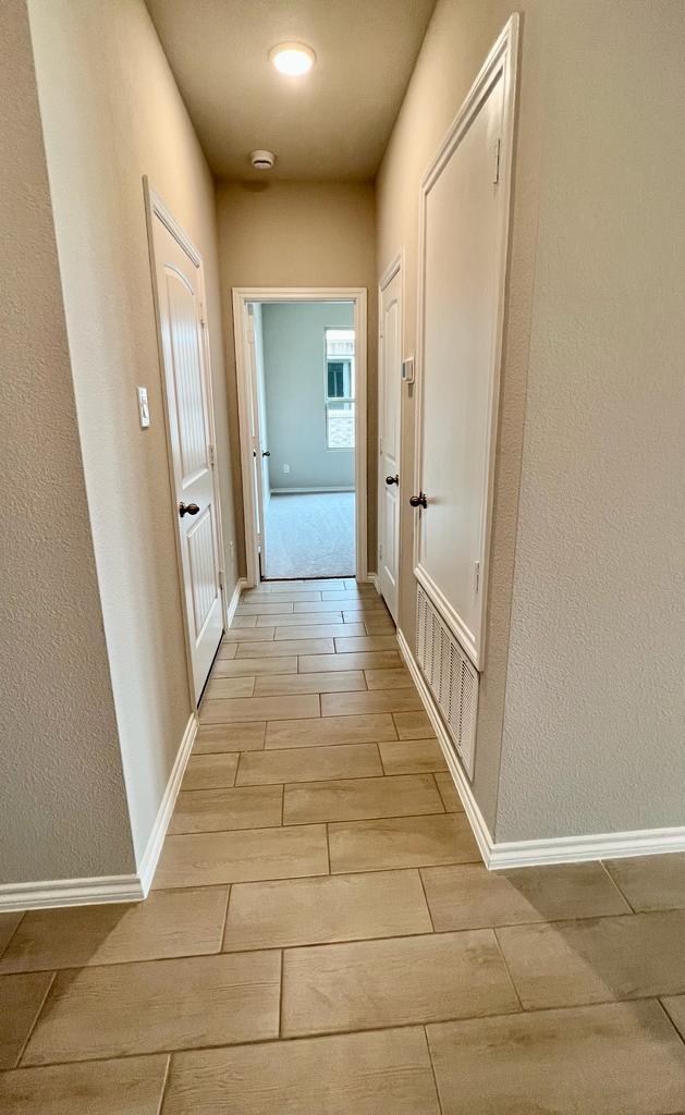 Building Photo - 953 Billups Dr