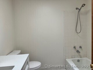 Building Photo - 24 Candlewood Ln