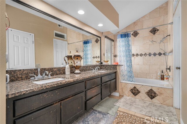 Building Photo - 650 Rock Vista Dr