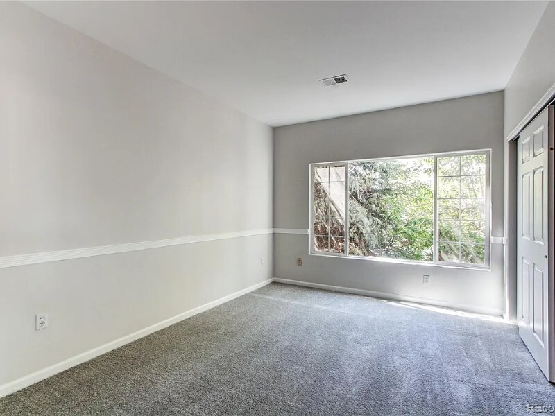 Building Photo - 8416 Pebble Creek Way