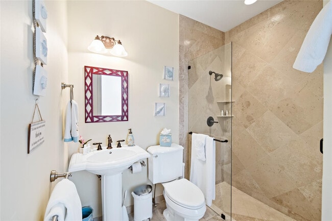 Building Photo - 1600 S Ocean Dr