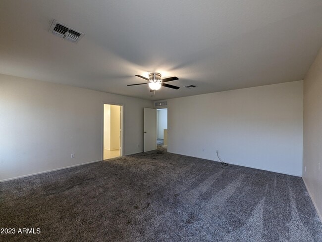 Building Photo - 3215 W St Anne Ave