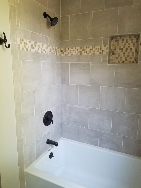 Building Photo - 127 Bartlett St