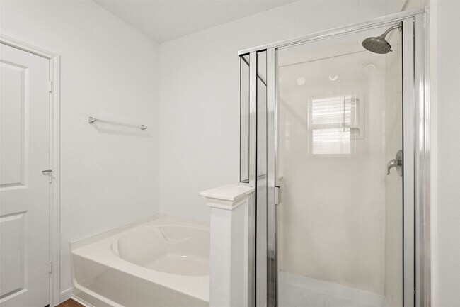 Building Photo - 8218 Wave Arbor Dr