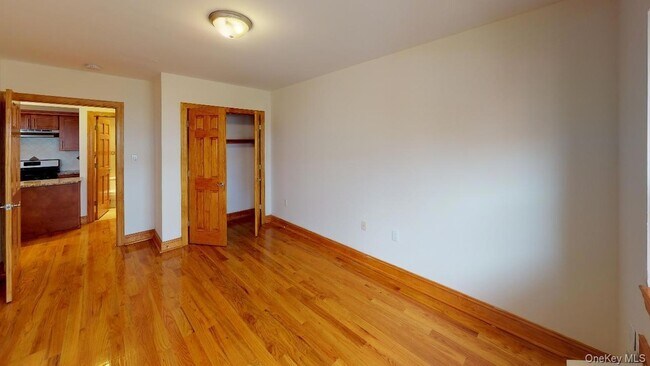 Building Photo - 135-23 82nd Ave