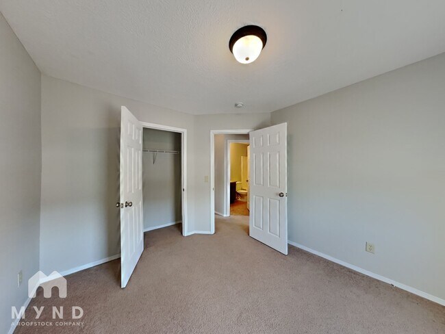 Building Photo - 1212 S Erika Ave