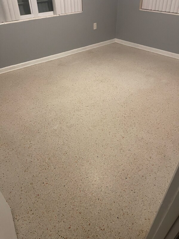 Building Photo - 2315 Coolidge Rd