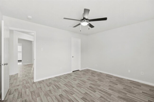 Building Photo - 12803 Rockford Dr