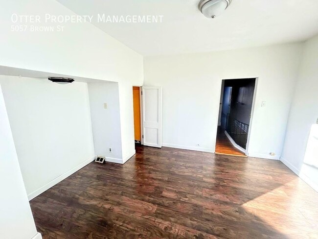 Building Photo - 5057 Brown St