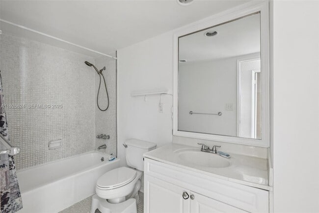 Building Photo - 19390 Collins Ave