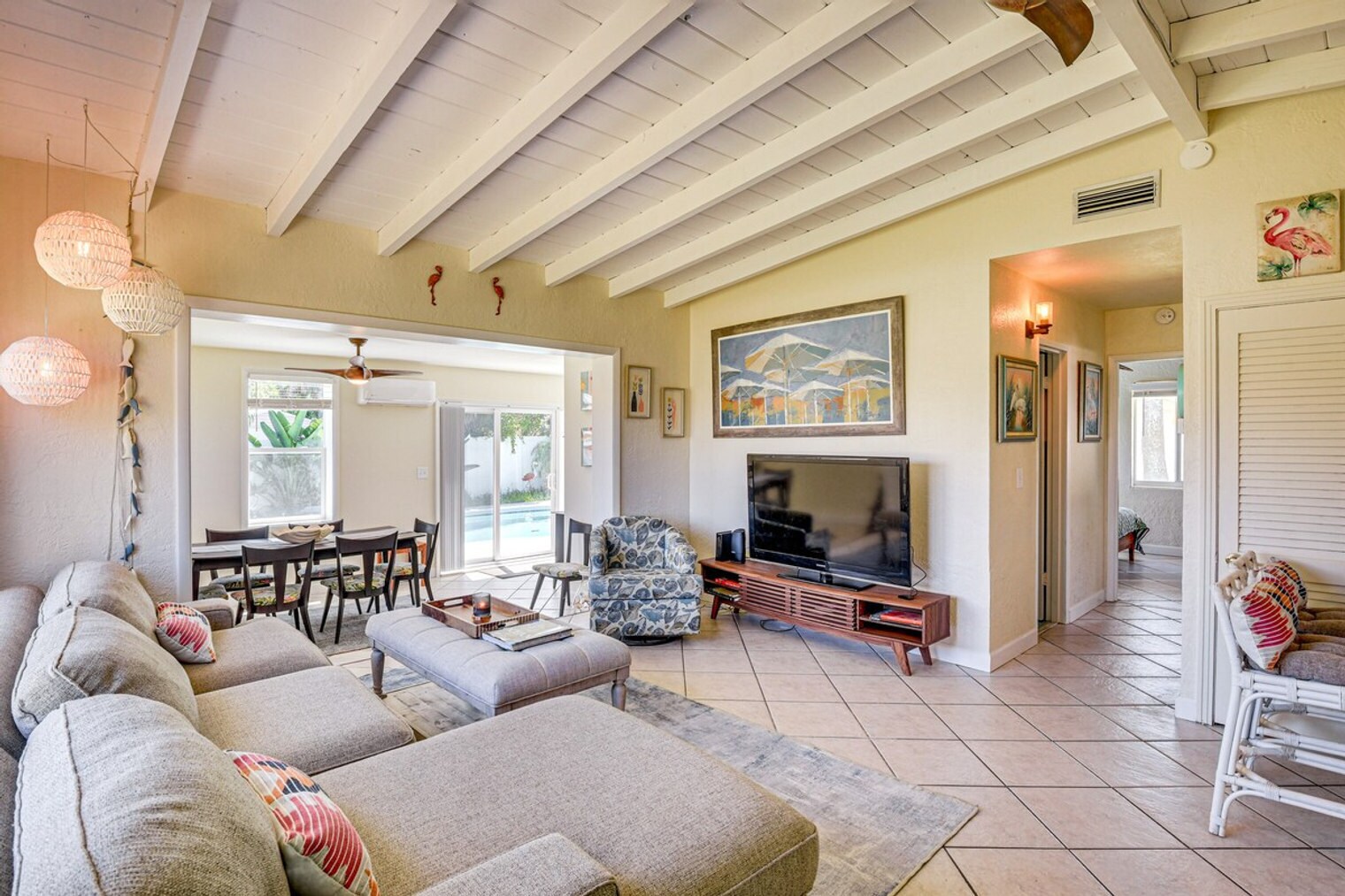 Building Photo - 103 Essex Dr