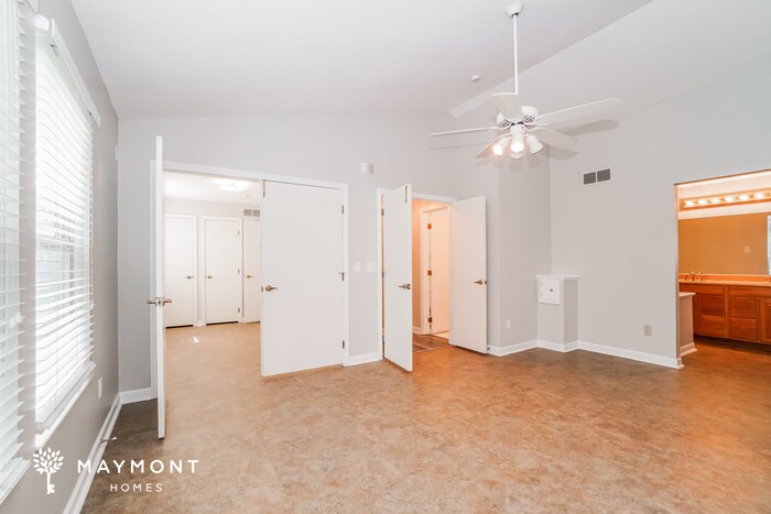 Building Photo - 1018 Aberdeen Ct