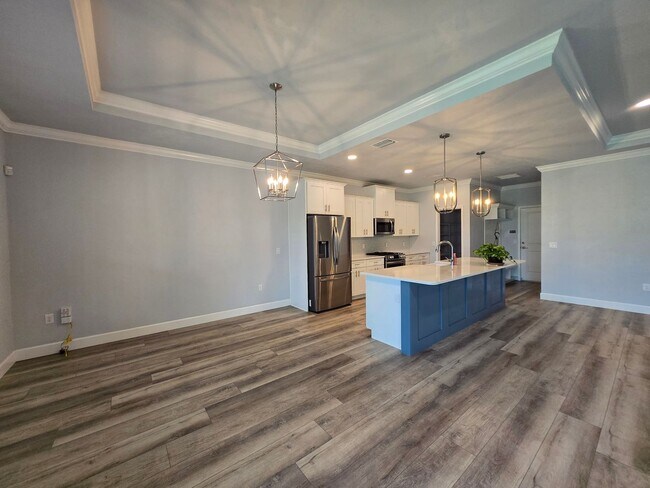 Building Photo - Beautiful 3-Bedroom, 2.5 Bath Home in Desi...