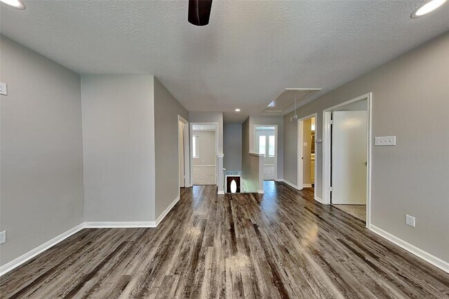 Building Photo - 5711 Deer Timbers Trail