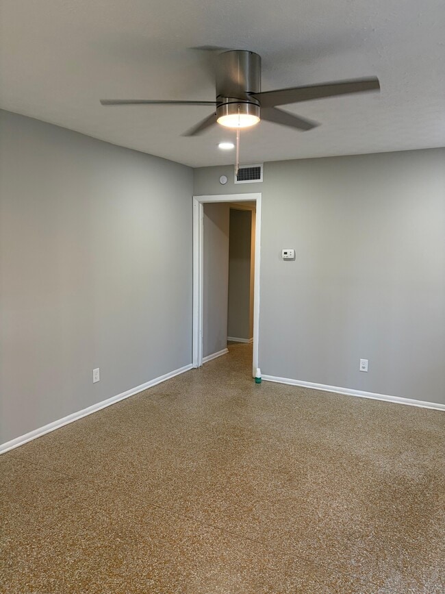 Building Photo - 6450 San Juan Ave