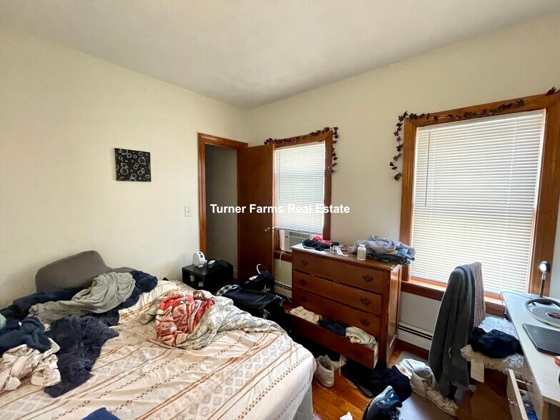 Building Photo - 290 Boston Ave