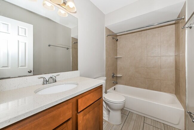 Building Photo - 5551 Edenfield Rd