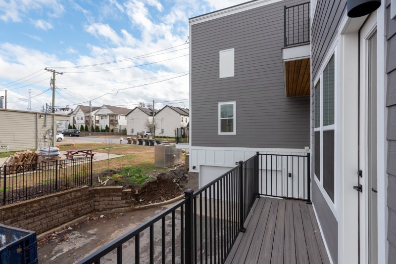 Building Photo - 714 41st Ave N