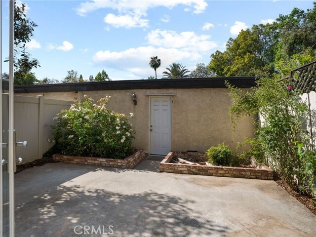 Building Photo - 2745 Tropicana Dr