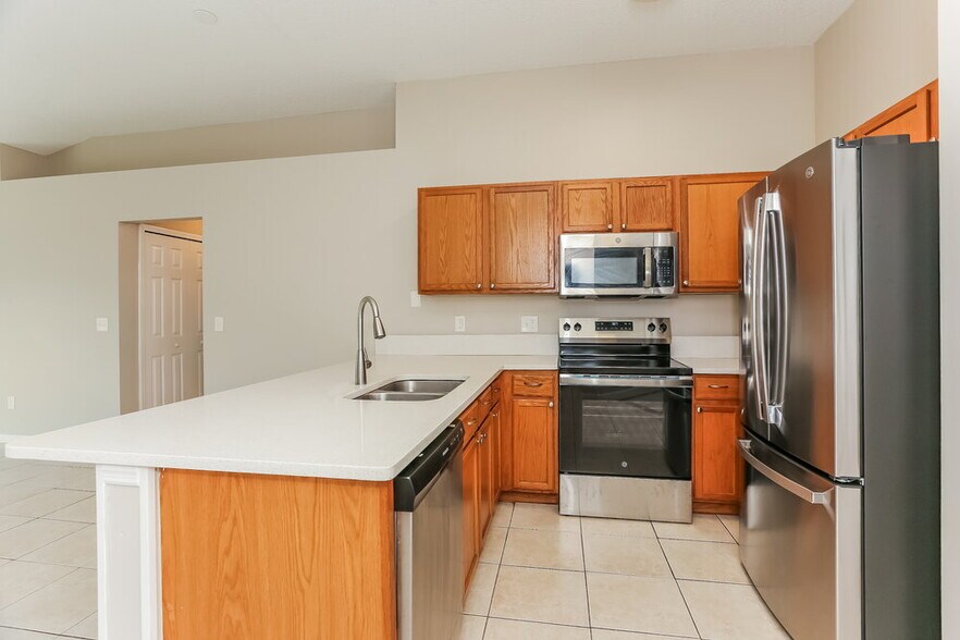 Building Photo - 2222 Thomas Lynch Ct