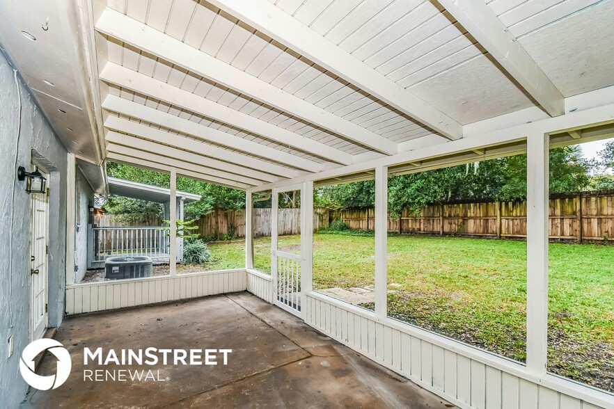 Building Photo - 2633 Sandusky Ave E