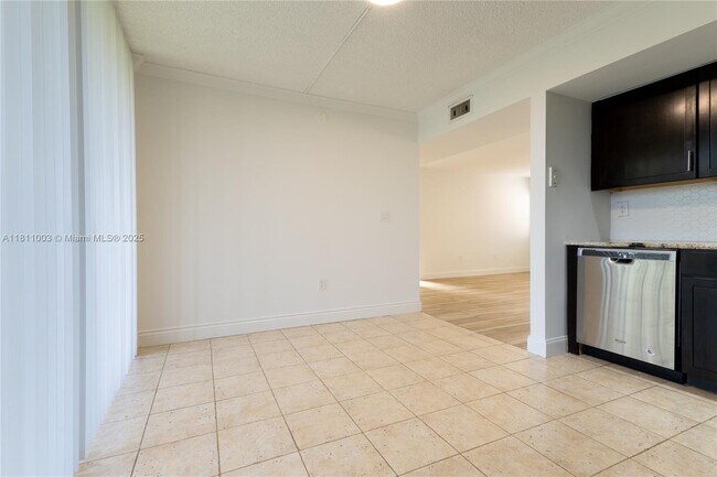 Building Photo - 8420 SW 133rd Avenue Rd