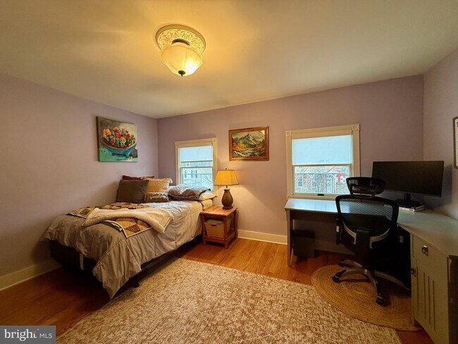 Building Photo - 2623 W 18th St