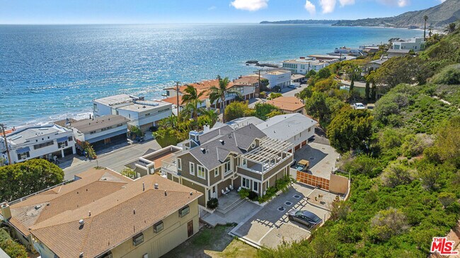 Building Photo - 25157 Malibu Rd
