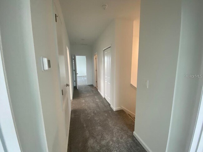 Building Photo - 510 Bogey Dr