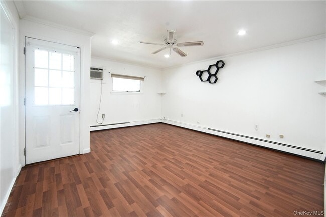 Building Photo - 32 Needle Ln