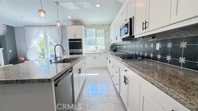 Building Photo - 10885 Verna Ln