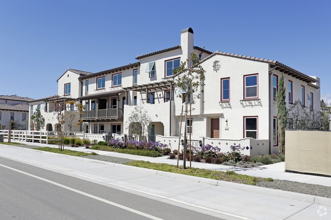Mariposa at Springville - 333 Townsite Promenade Camarillo CA 93010 ...