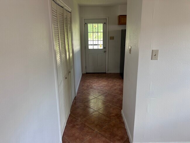 Building Photo - 4536 Viola St